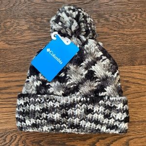 Brand new women's columbia winter hat